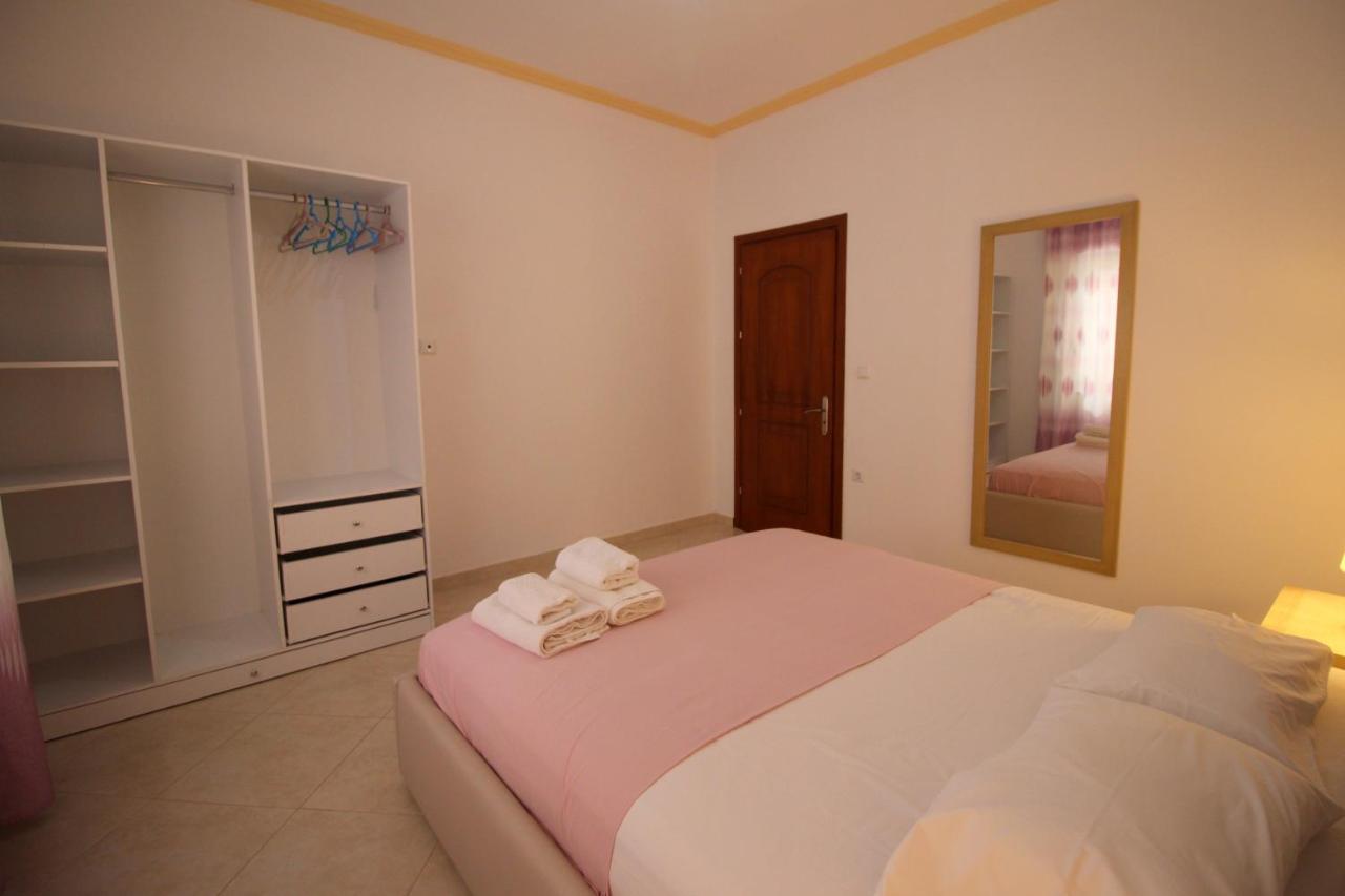 24 Apartamento Sarandë